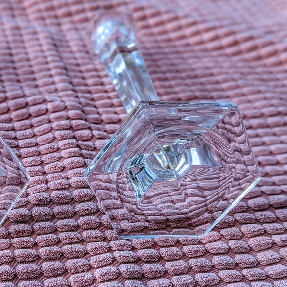 Set of two (2) crystal candlestick holders - Picture 10 of 13